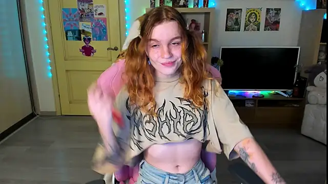 Sunny Elly online show from 10.14.25