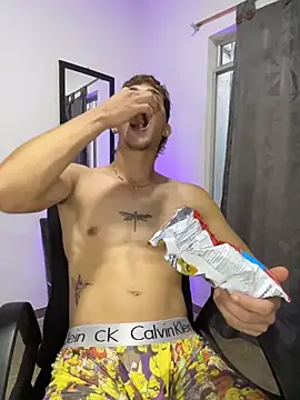 cristofer 988 online show from 03.27.26