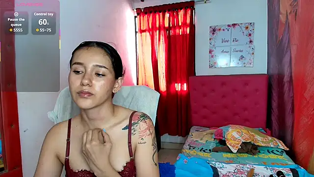 miley blue  online show from 10.21.25