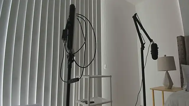 atenea erotic online show from 11.13.25