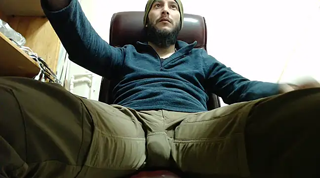 hardbigcock16 online show from 01.18.25