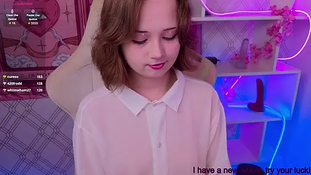 Snapshot of Mary_uw chatting on 09.27.25 Mary uw online show from 09.27.25