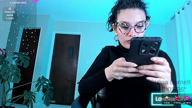 paulinabarnett- online show from 05.19.26