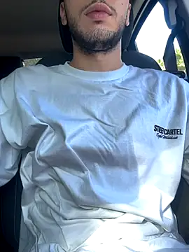 Snapshot of 2DemetCCoop2 chatting on 10.02.25 2DemetCCoop2 online show from 10.02.25