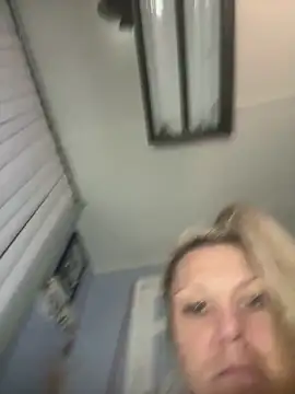 Snapshot of hotNReady6969 chatting on 11.26.25 hotNReady6969 online show from 11.26.25