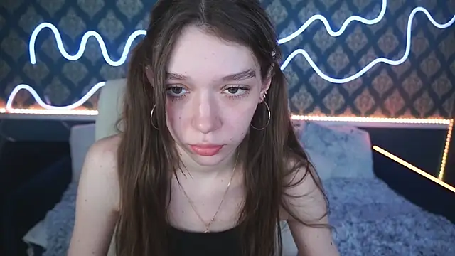 Cherry Wipe online show from 12.06.24