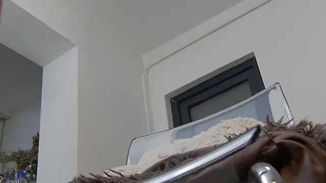 Snapshot of AnyaRose chatting on 12.02.24 AnyaRose online show from 12.02.24