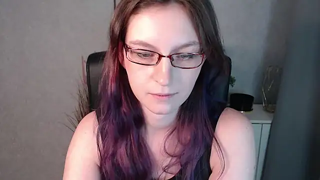 Snapshot of emmaxDelight chatting on 01.03.25 emmaxDelight online show from 01.03.25