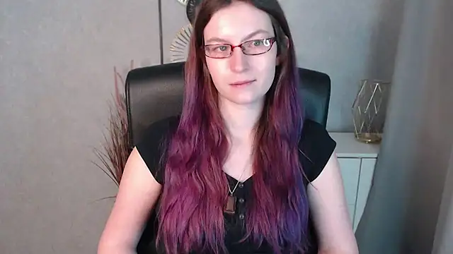 Snapshot of emmaxDelight chatting on 01.13.25 emmaxDelight online show from 01.13.25