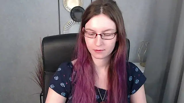 Snapshot of emmaxDelight chatting on 01.17.25 emmaxDelight online show from 01.17.25