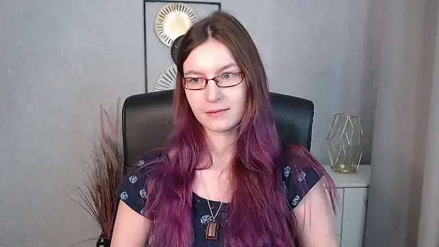 Snapshot of emmaxDelight chatting on 01.20.25 emmaxDelight online show from 01.20.25