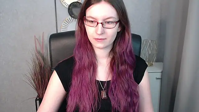 Snapshot of emmaxDelight chatting on 01.21.25 emmaxDelight online show from 01.21.25