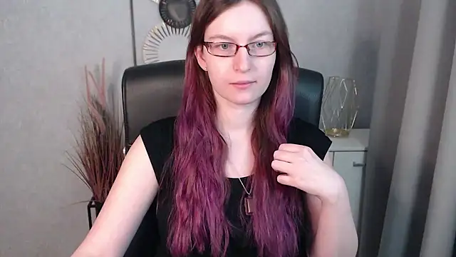 Snapshot of emmaxDelight chatting on 01.22.25 emmaxDelight online show from 01.22.25