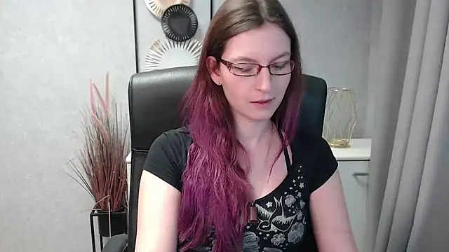 Snapshot of emmaxDelight chatting on 01.26.25 emmaxDelight online show from 01.26.25