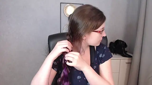 Snapshot of emmaxDelight chatting on 09.16.25 emmaxDelight online show from 09.16.25