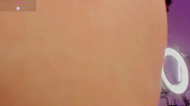 Mia ross16 online show from 01.26.25