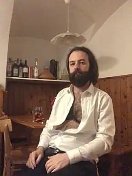 lostile8 online show from 02.13.25