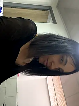 lilithTeen1  online show from 11.22.25