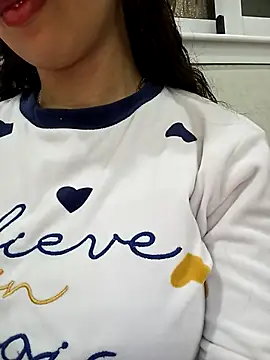 Snapshot of jijijoudia chatting on 03.15.25 jijijoudia online show from 03.15.25