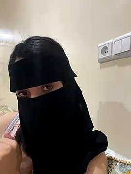 jijijoudia online show from 09.22.25