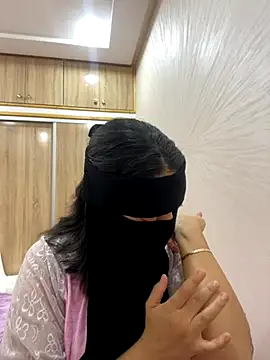 jijijoudia online show from 10.06.25