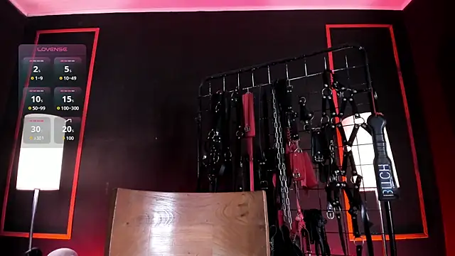 Carolina Arias online show from 03.31.26