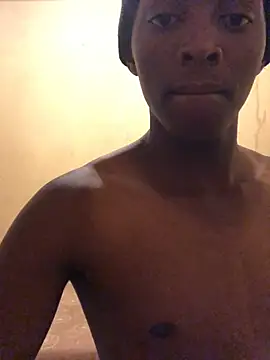 Snapshot of thekidrose chatting on 01.12.26 thekidrose online show from 01.12.26