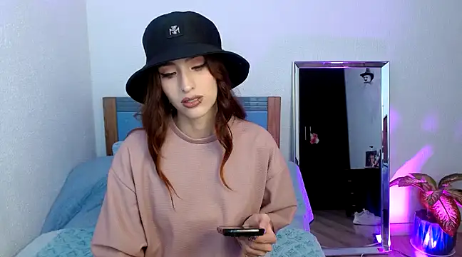 gabykovalenko14 online show from 02.18.25