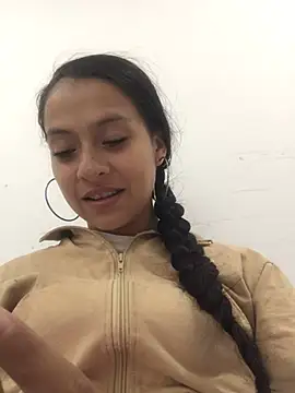 loren3124 online show from 12.10.24