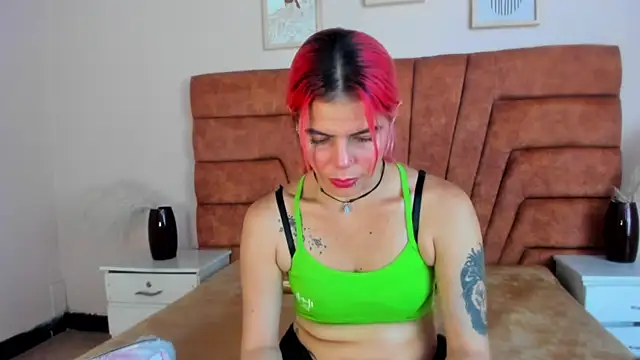NIKI SANTANA online show from 02.07.25
