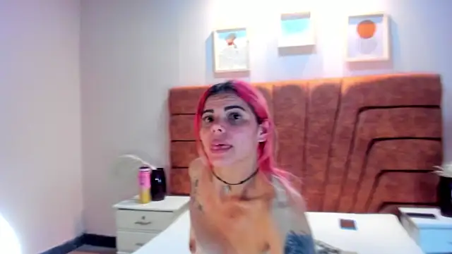 NIKI SANTANA online show from 02.10.25