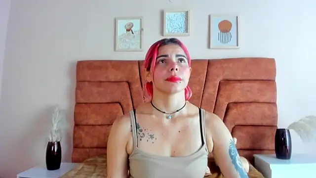 NIKI SANTANA online show from 02.12.25