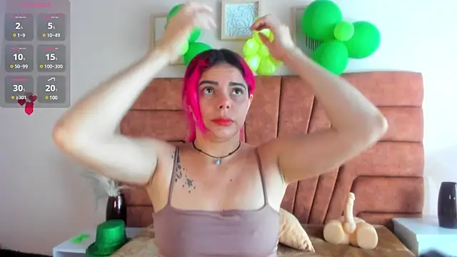 NIKI SANTANA online show from 03.18.25