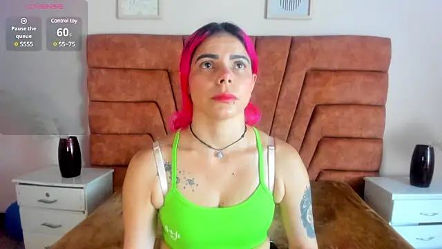 NIKI SANTANA online show from 03.21.25