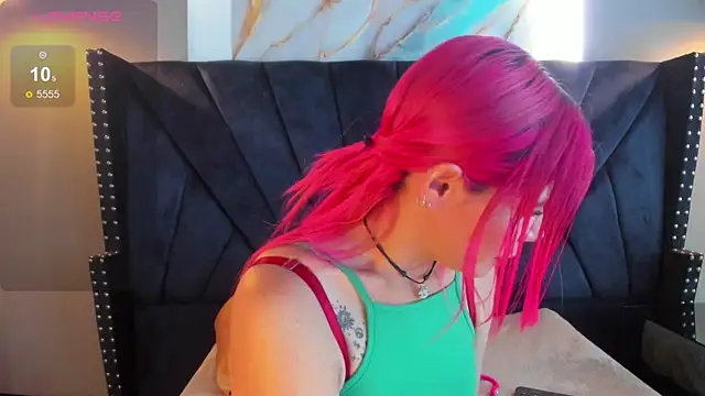 NIKI SANTANA online show from 09.24.25