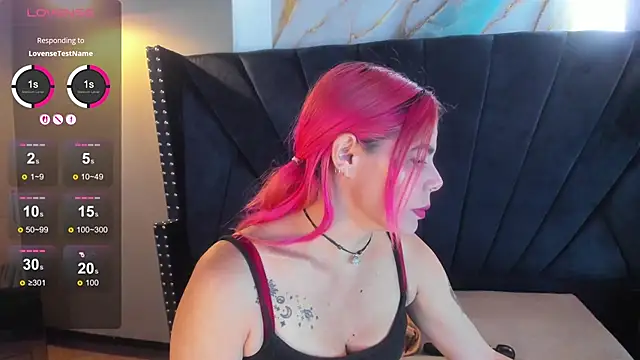 NIKI SANTANA online show from 10.07.25