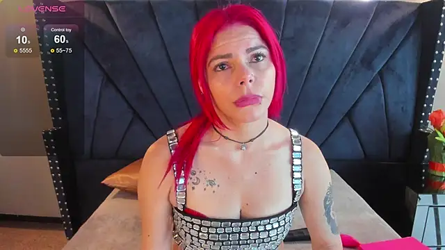 NIKI SANTANA online show from 10.14.25