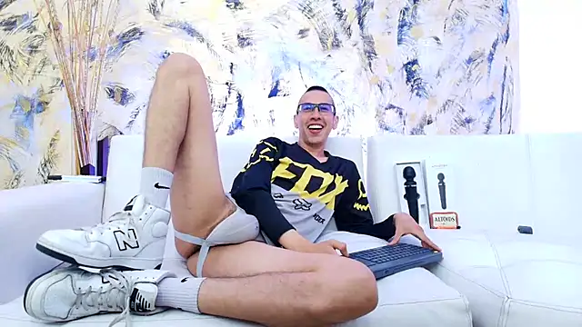 Pipe Rudecatt online show from 01.23.25