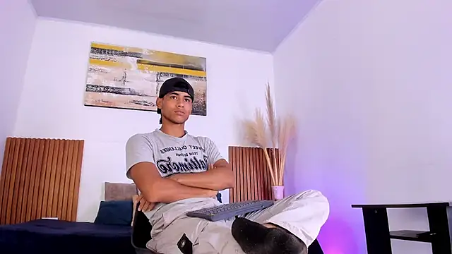 zander 2120 online show from 11.18.25