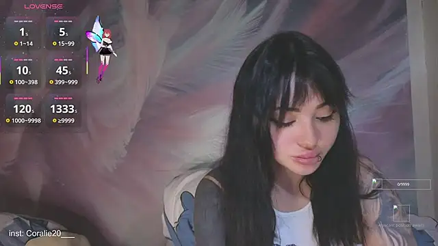 Snapshot of Coralie20_ chatting on 10.15.25 Coralie20  online show from 10.15.25