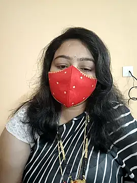 neelu-hoty online show from 12.10.24
