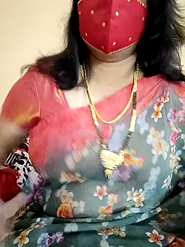 neelu-hoty online show from 12.11.24