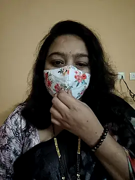 neelu-hoty online show from 12.25.24