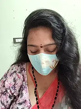 neelu-hoty online show from 10.25.25