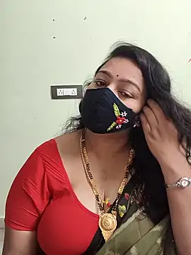 neelu-hoty online show from 10.30.25