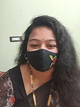 neelu-hoty online show from 02.01.26