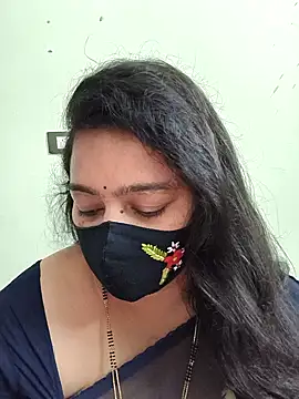 neelu-hoty online show from 03.02.26