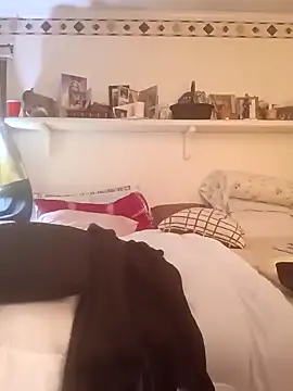 Snapshot of Hand69someguy chatting on 01.16.25 Hand69someguy online show from 01.16.25