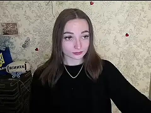  Barbie Kiss  online show from 12.10.24