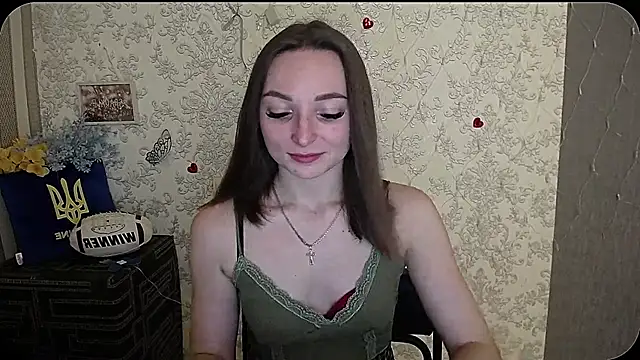  Barbie Kiss  online show from 12.20.24